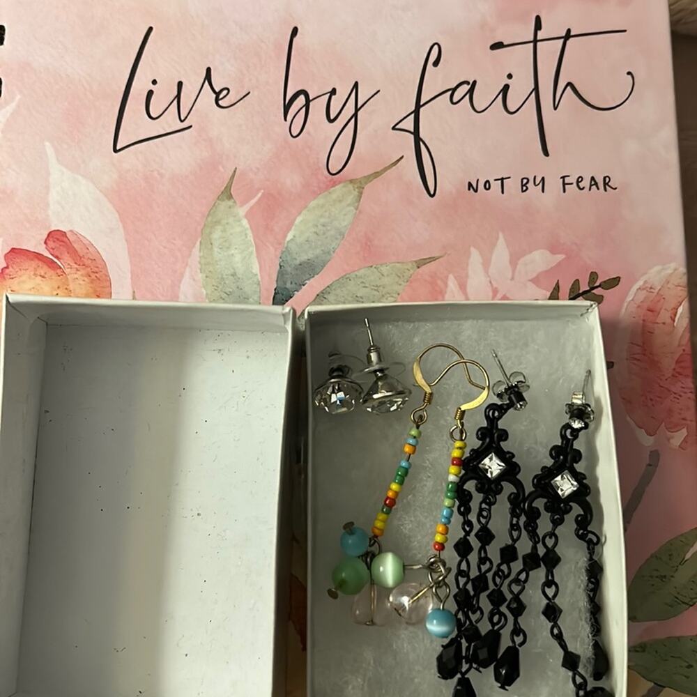 Lot of 3 pairs of earrings